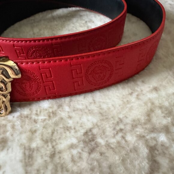Gold and Red Designer Belt - Picture 4 of 6